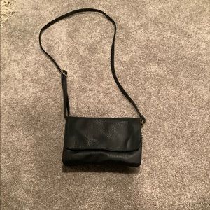 Olivia and joy black shoulder purse